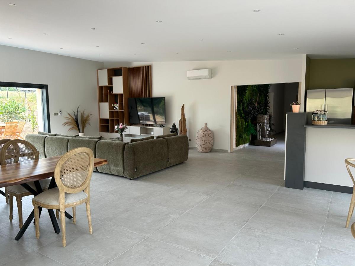 Sol'M Lodges Solesmes  ภายนอก รูปภาพ