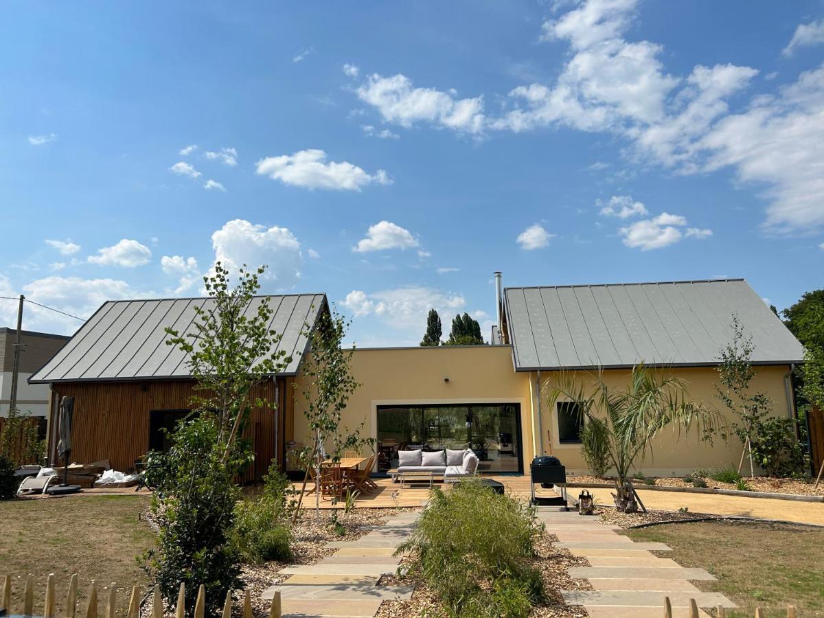 Sol'M Lodges Solesmes  ภายนอก รูปภาพ